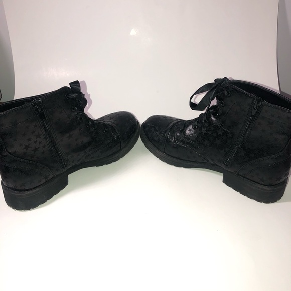 Steve Madden Star Ankle Boots - Picture 6 of 9